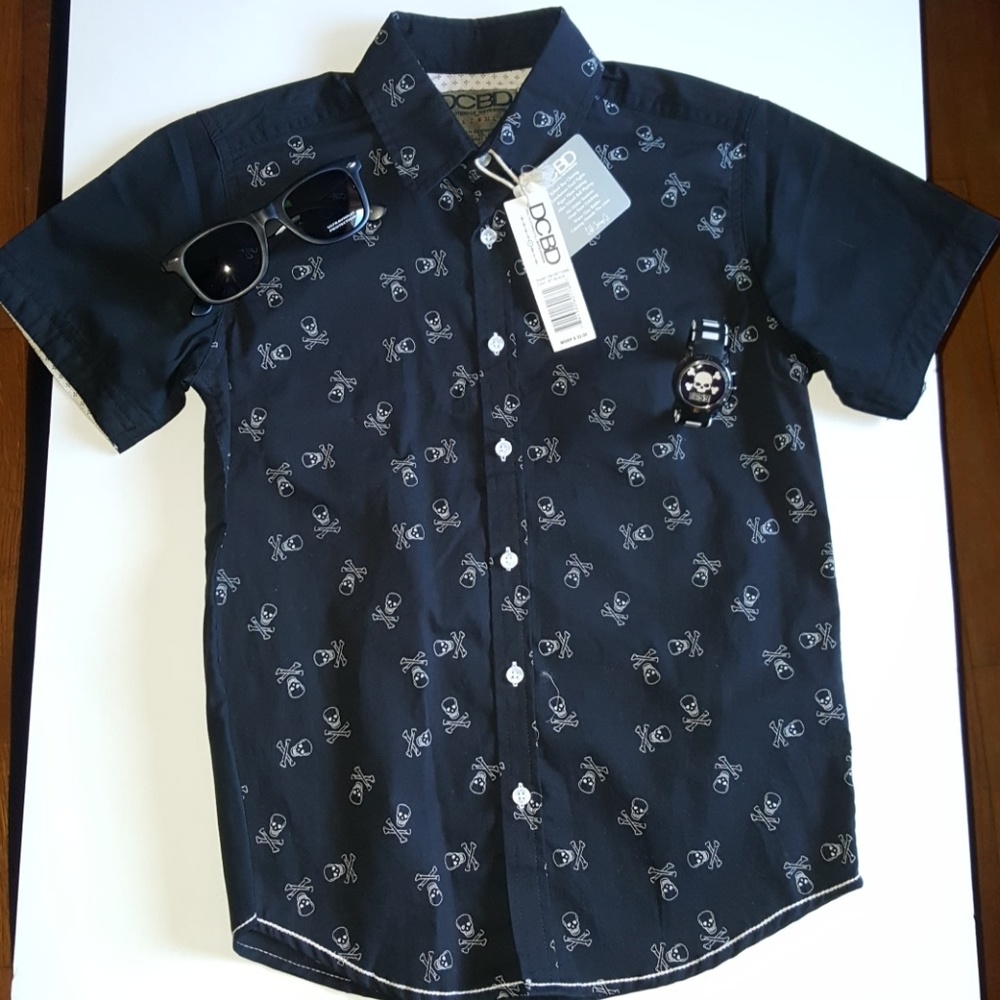 Kids 5/6 skull & crossbones buttondown